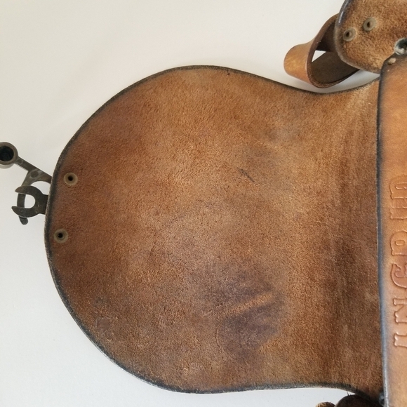 Vintage | Leather Saddle Bag - Picture 4 of 11